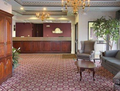 Days Inn By Wyndham Saint Pauls Інтер'єр фото